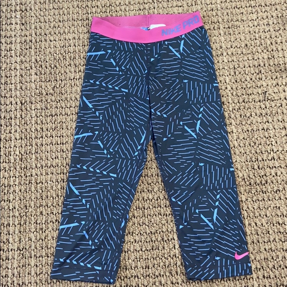 Nike cropped leggings